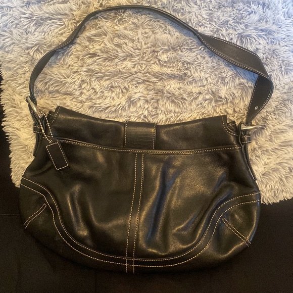 Coach leather shoulder handbag - Picture 3 of 7